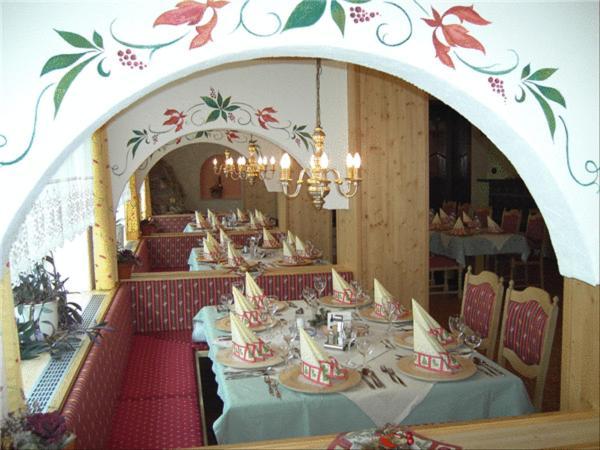Hotel Restaurant Kroell Wängle Extérieur photo
