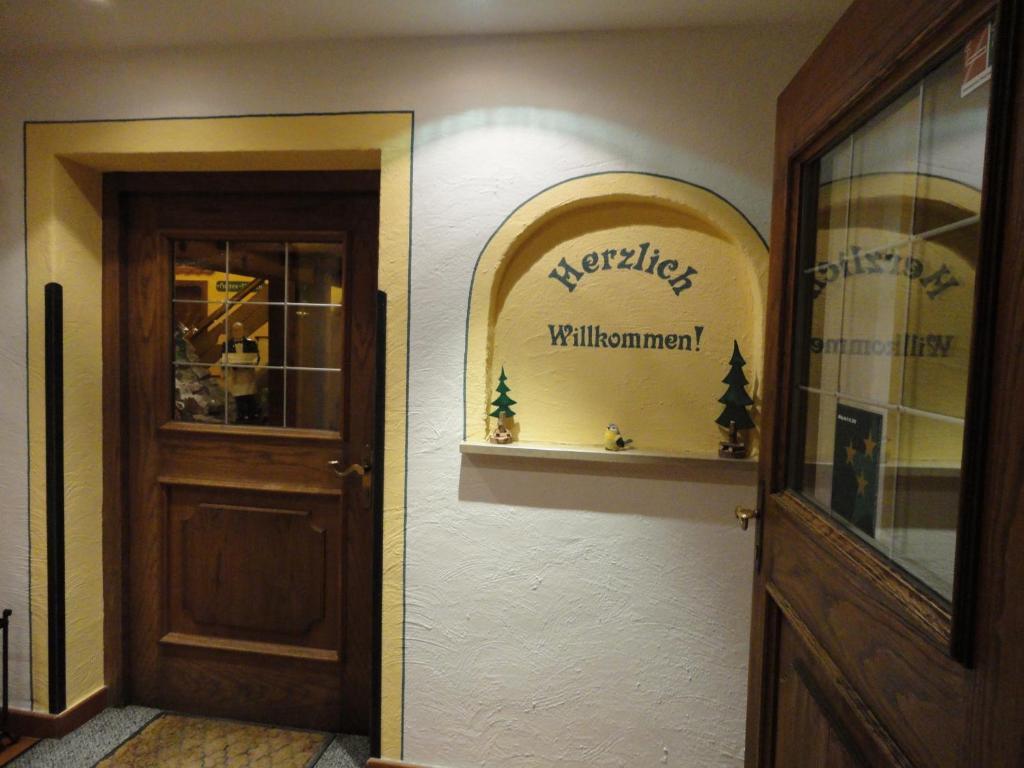 Hotel Restaurant Kroell Wängle Extérieur photo